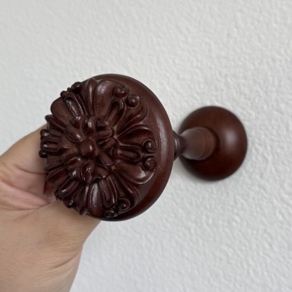 Intricate Carved Rosette Flower Drapery Tiebacks Curtain Holdback Victorian 9